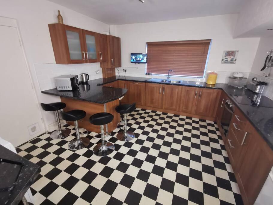 Casa de férias Old Trafford City Centre Events 4 Bedrooms 6 Sleeps 3 - 8 Manchester